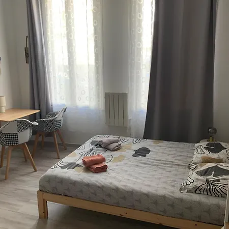 Cosy A 5 Min Du Centre D'epernay Apartment